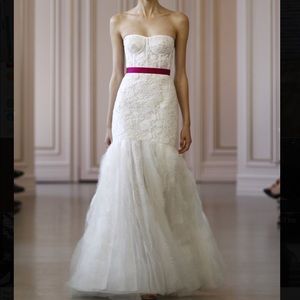 Oscar De La Renta Spring 2016 Ember Bridal Gown